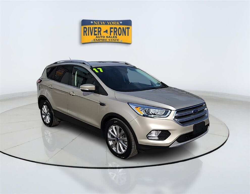 2017 FORD Escape