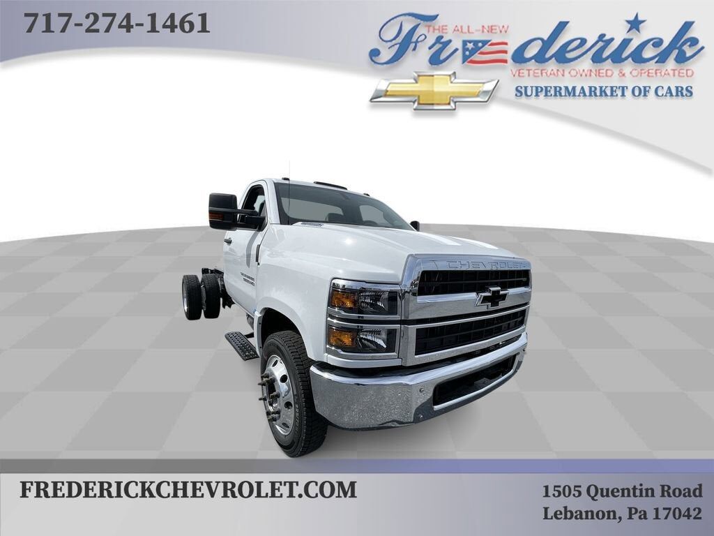 2023 GMC Silverado Medium Duty