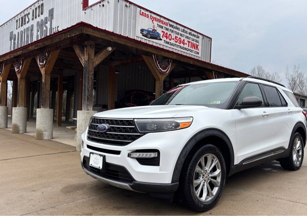 2020 FORD Explorer