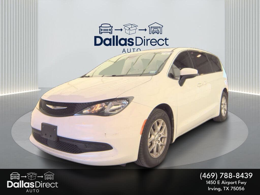 2023 CHRYSLER Voyager