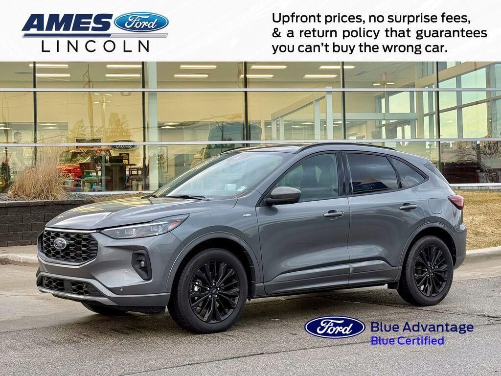 2025 FORD Escape