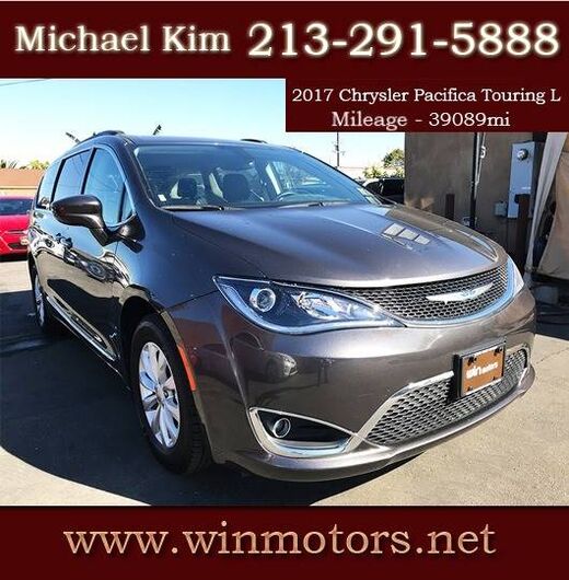2017 CHRYSLER Pacifica