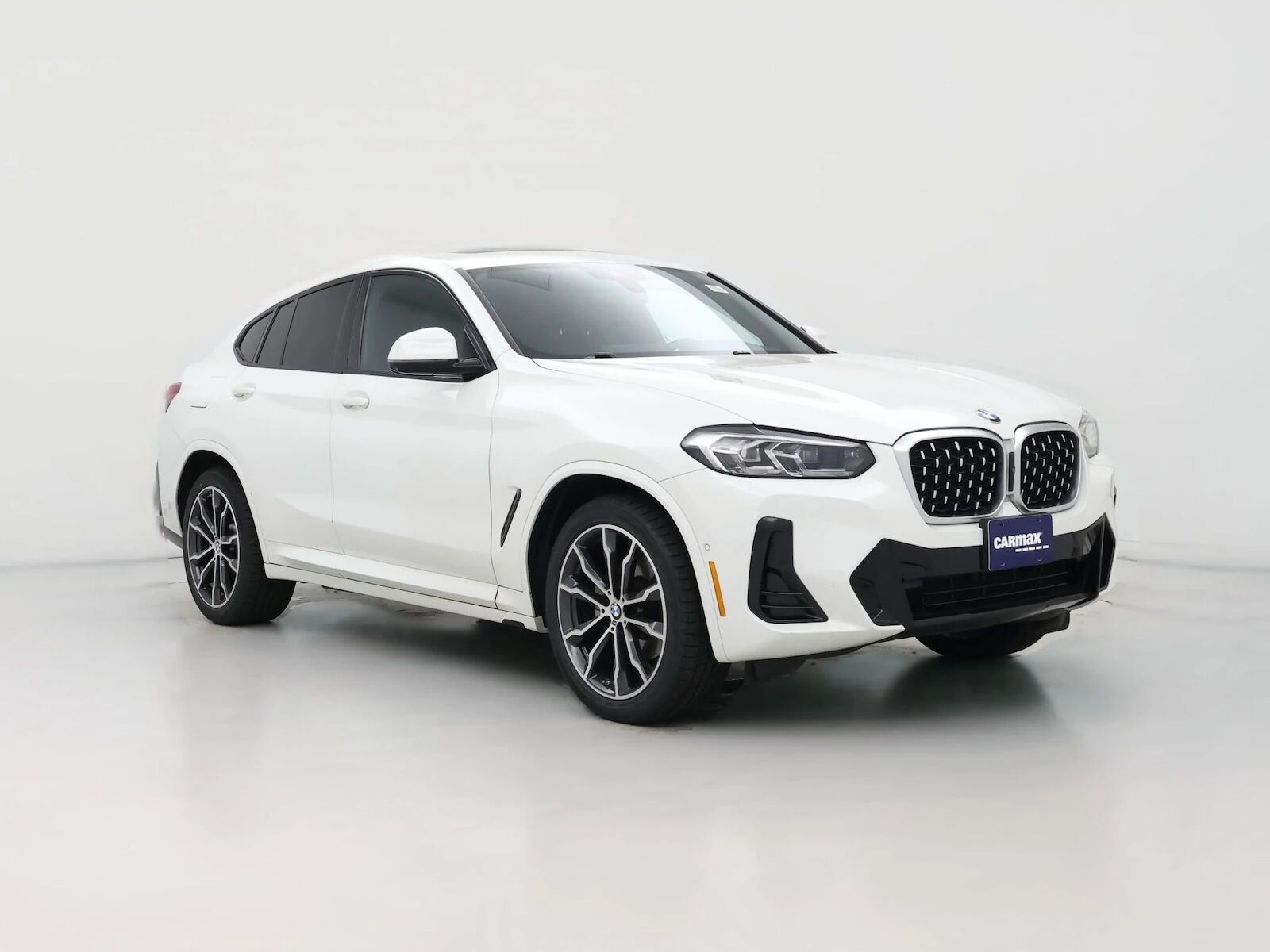 2022 BMW X4