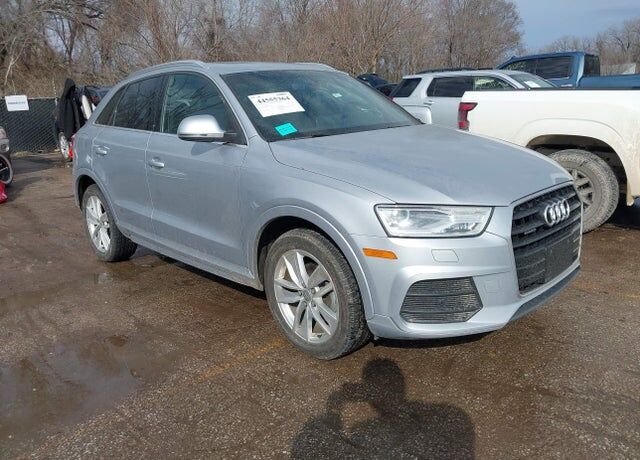 2016 AUDI Q3