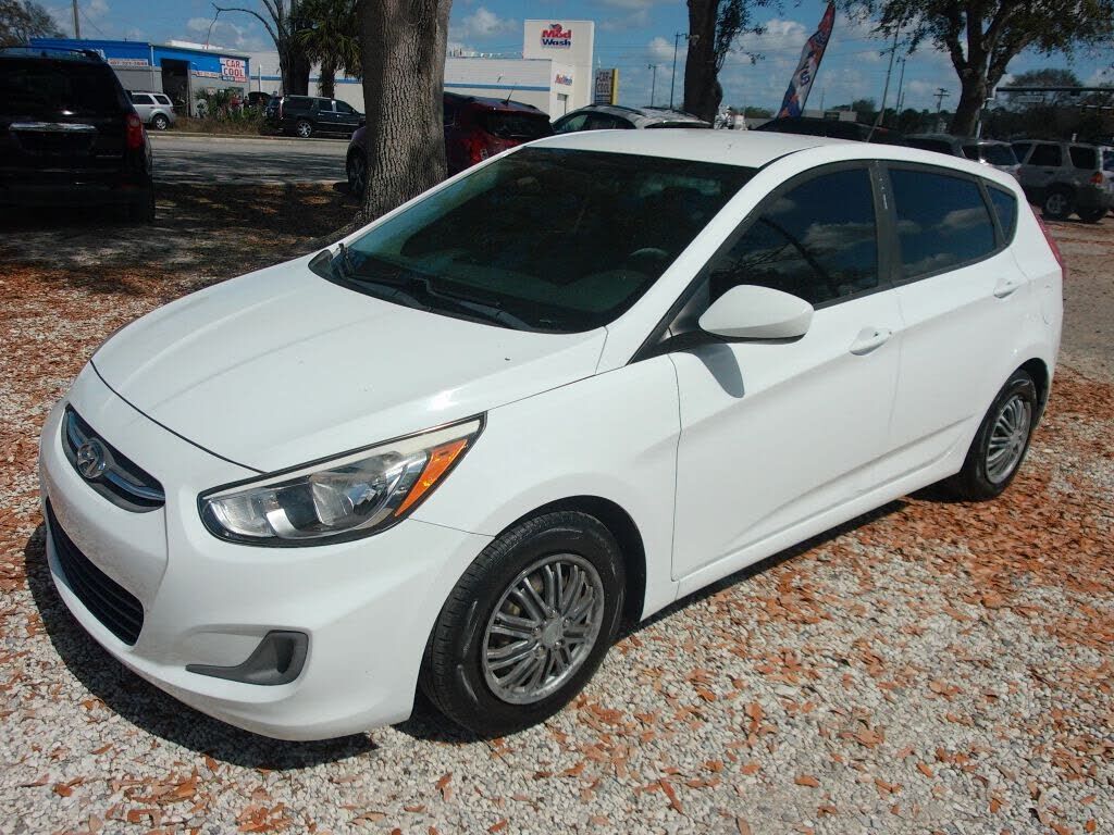 2017 HYUNDAI Accent