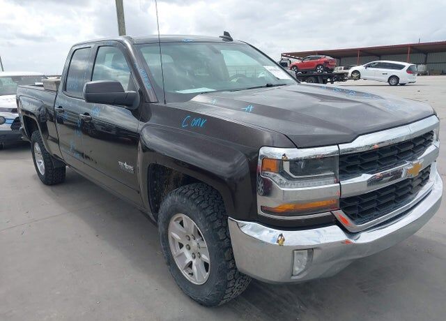 2018 CHEVROLET Silverado