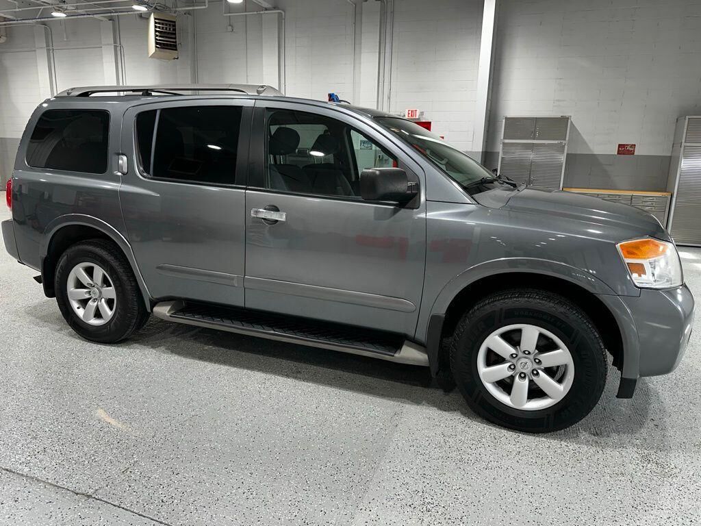 2013 NISSAN Armada