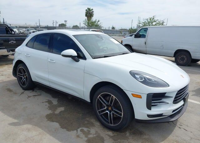 2021 PORSCHE Macan