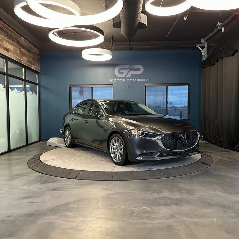 2022 MAZDA Mazda3