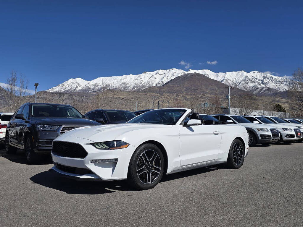 2020 FORD Mustang