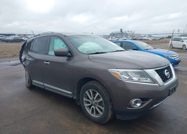 2015 NISSAN Pathfinder