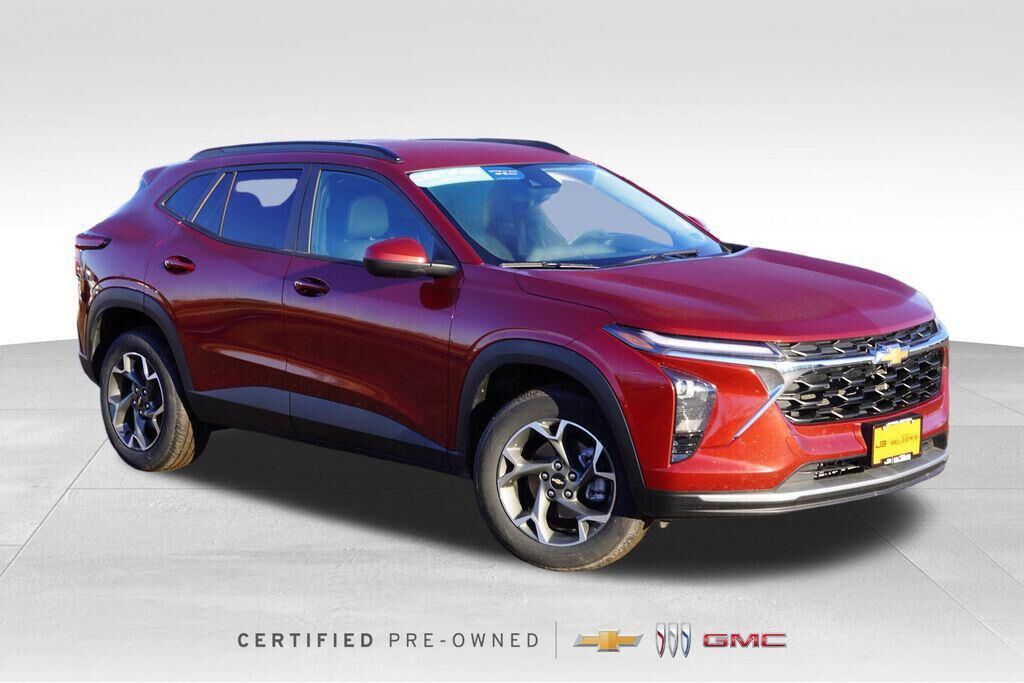 2024 CHEVROLET Trax