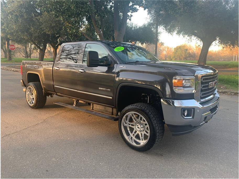2015 GMC Sierra