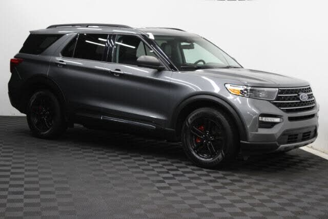 2021 FORD Explorer