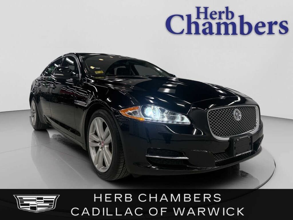 2015 JAGUAR XJ