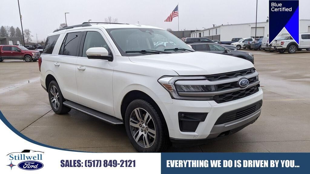 2022 FORD Expedition