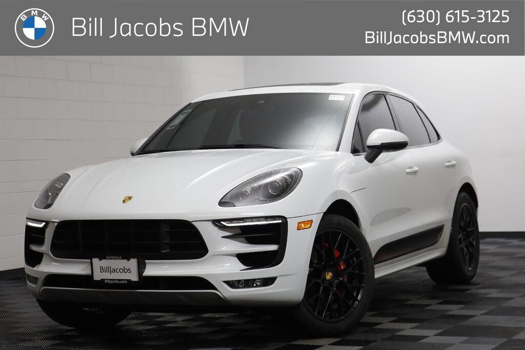 2018 PORSCHE Macan