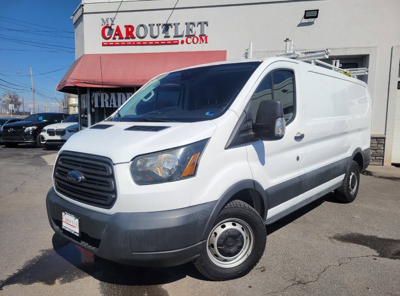 2017 FORD Transit