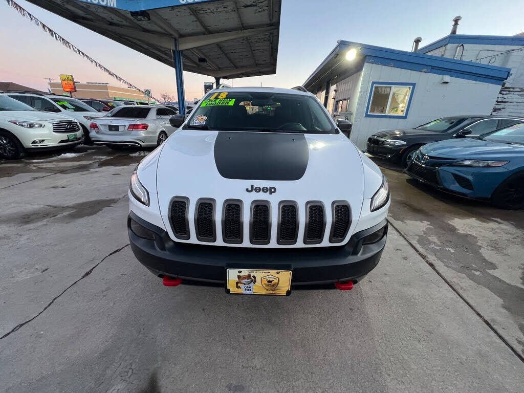 2018 JEEP Cherokee