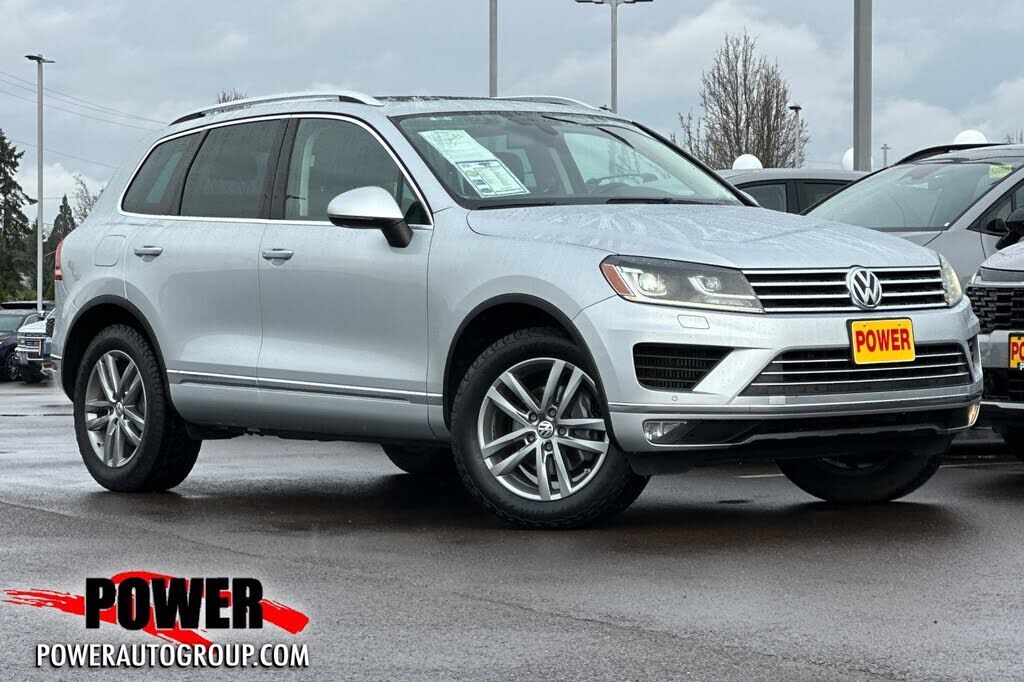 2015 VOLKSWAGEN Touareg