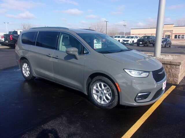 2021 CHRYSLER Pacifica