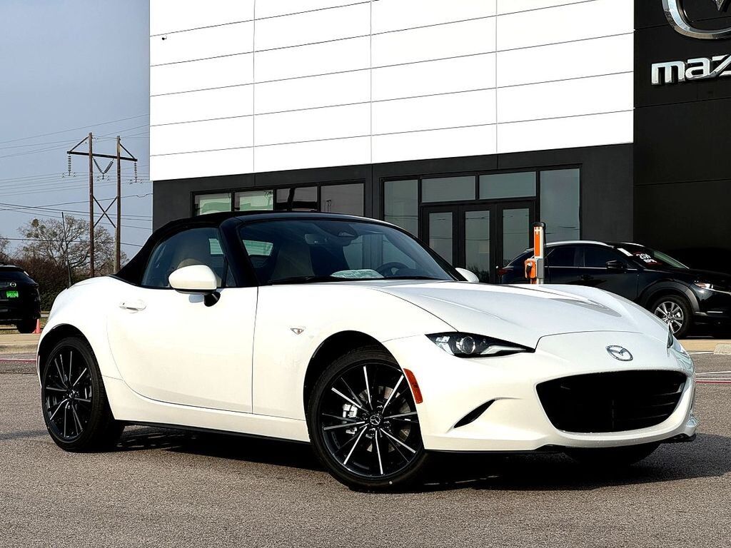 2025 MAZDA MX-5