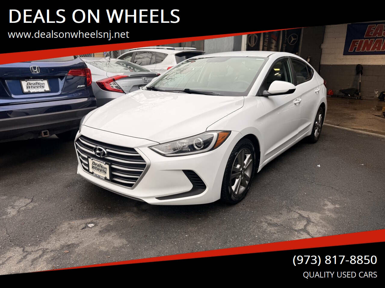 2017 HYUNDAI Elantra