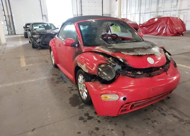 2004 VOLKSWAGEN Beetle