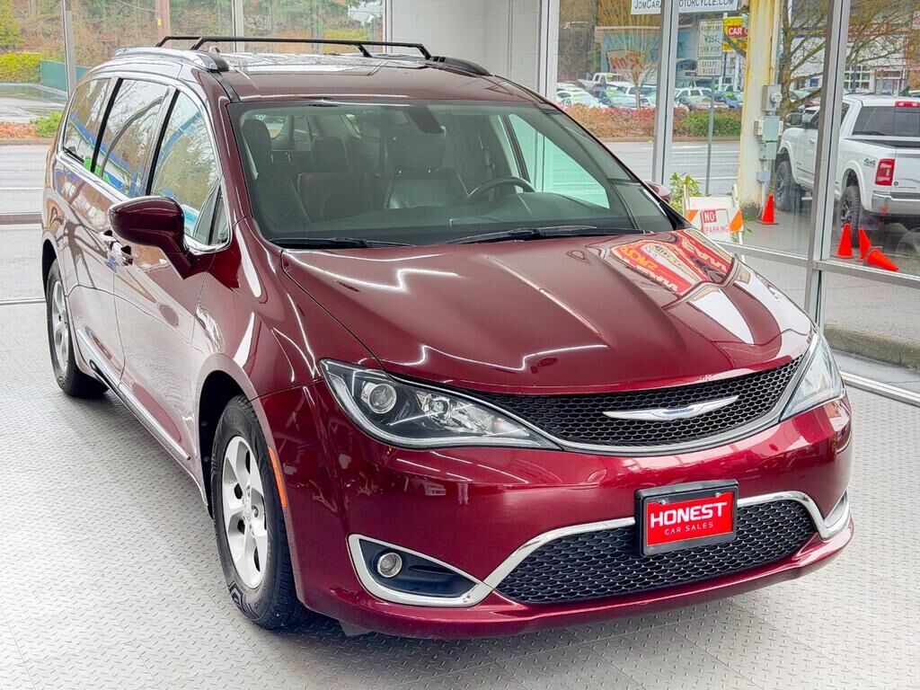 2017 CHRYSLER Pacifica