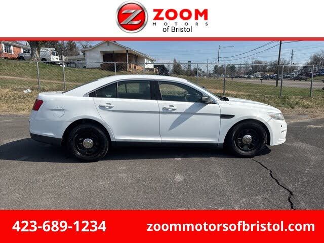 2013 FORD Taurus