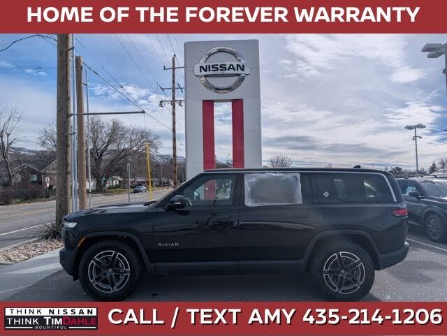 2025 RIVIAN R1S