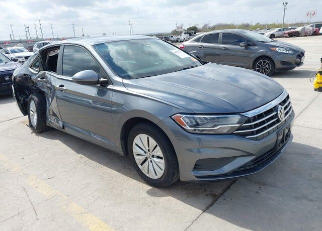 2019 VOLKSWAGEN Jetta