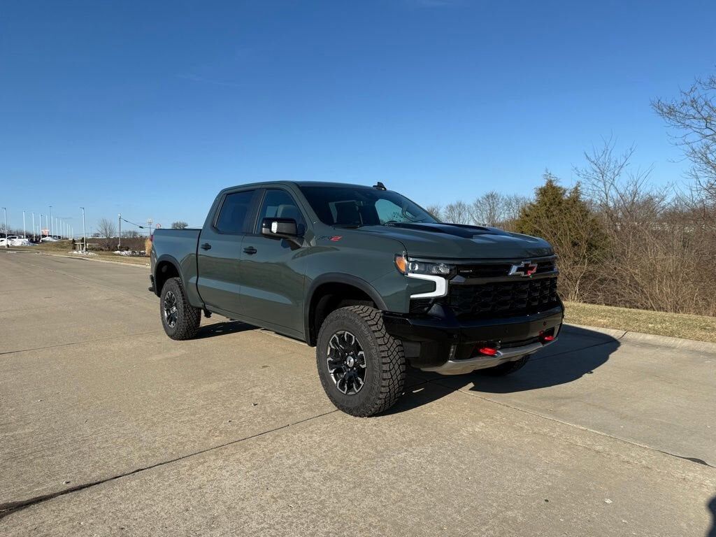 2026 CHEVROLET Silverado