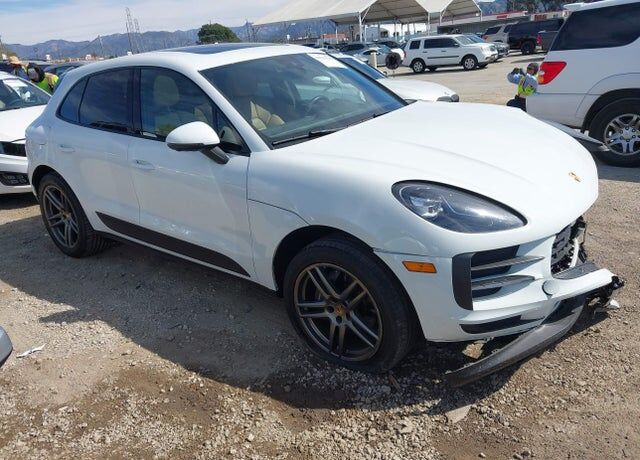 2021 PORSCHE Macan