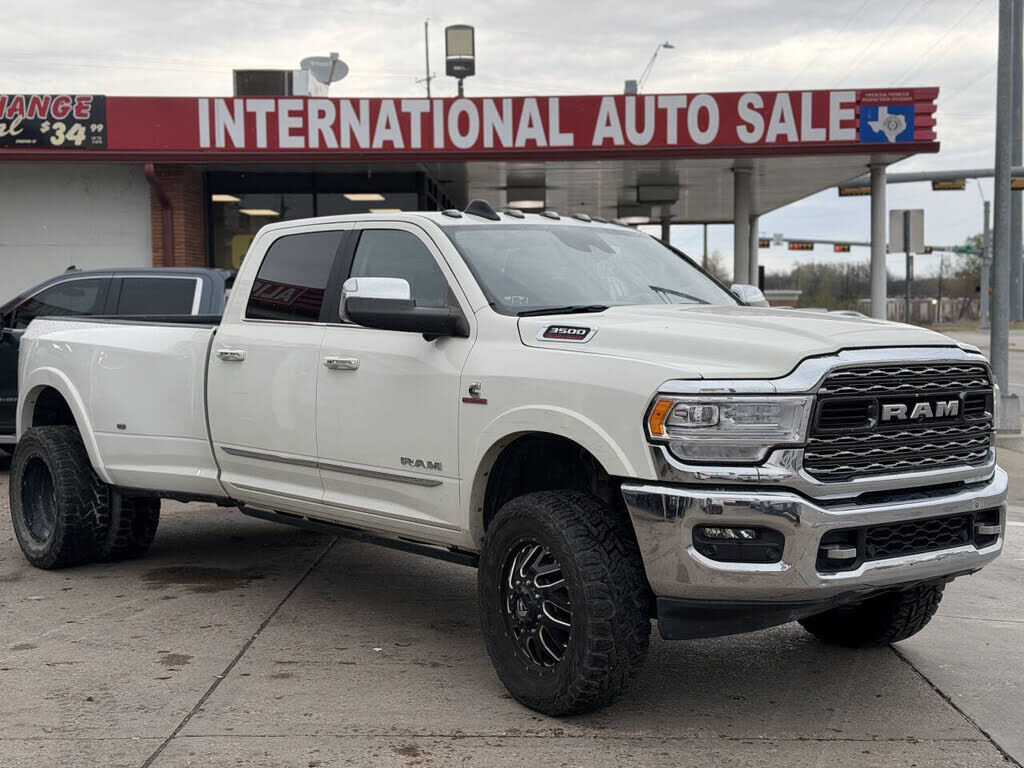 2022 RAM 3500