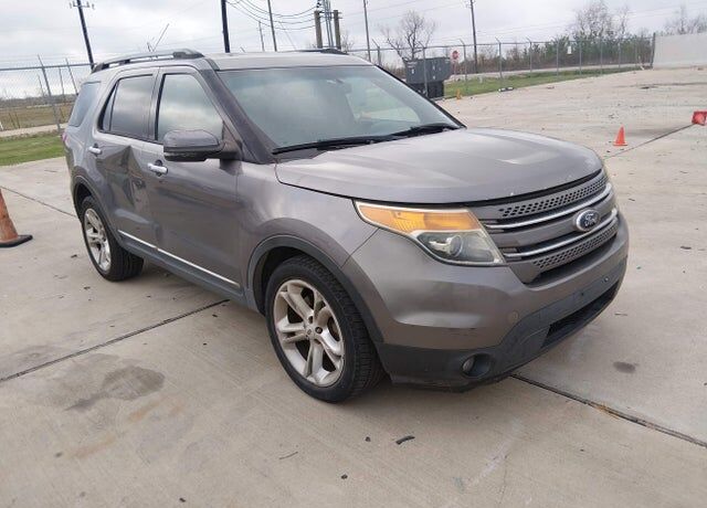 2013 FORD Explorer