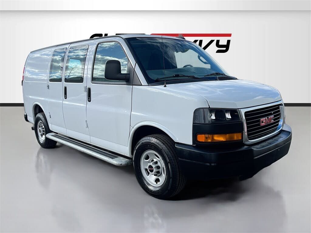 2024 GMC Savana