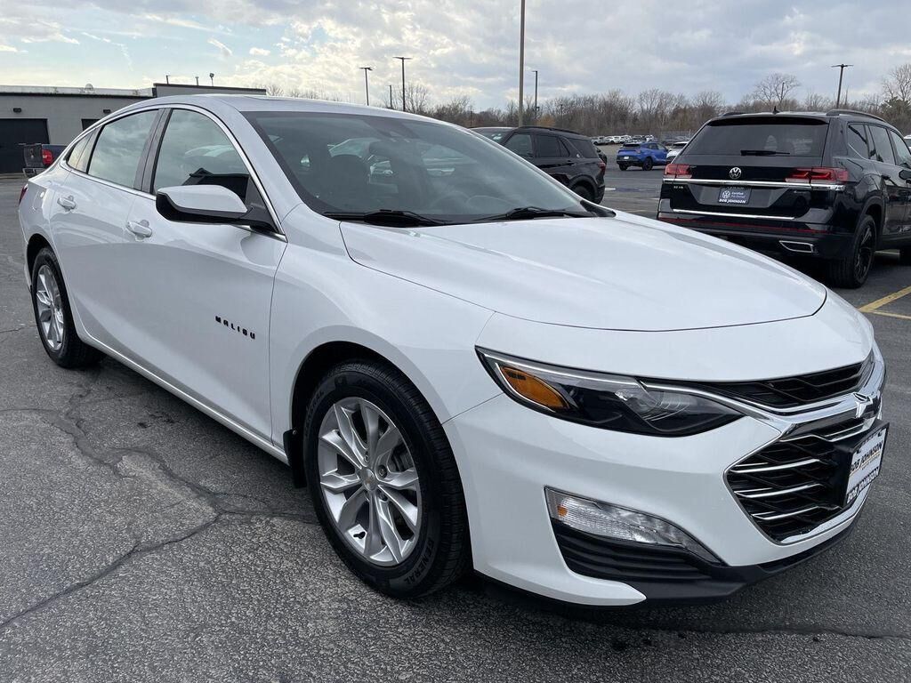 2023 CHEVROLET Malibu