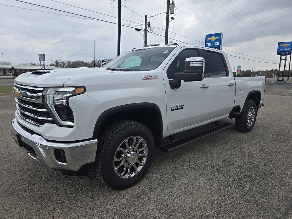 2026 CHEVROLET Silverado HD