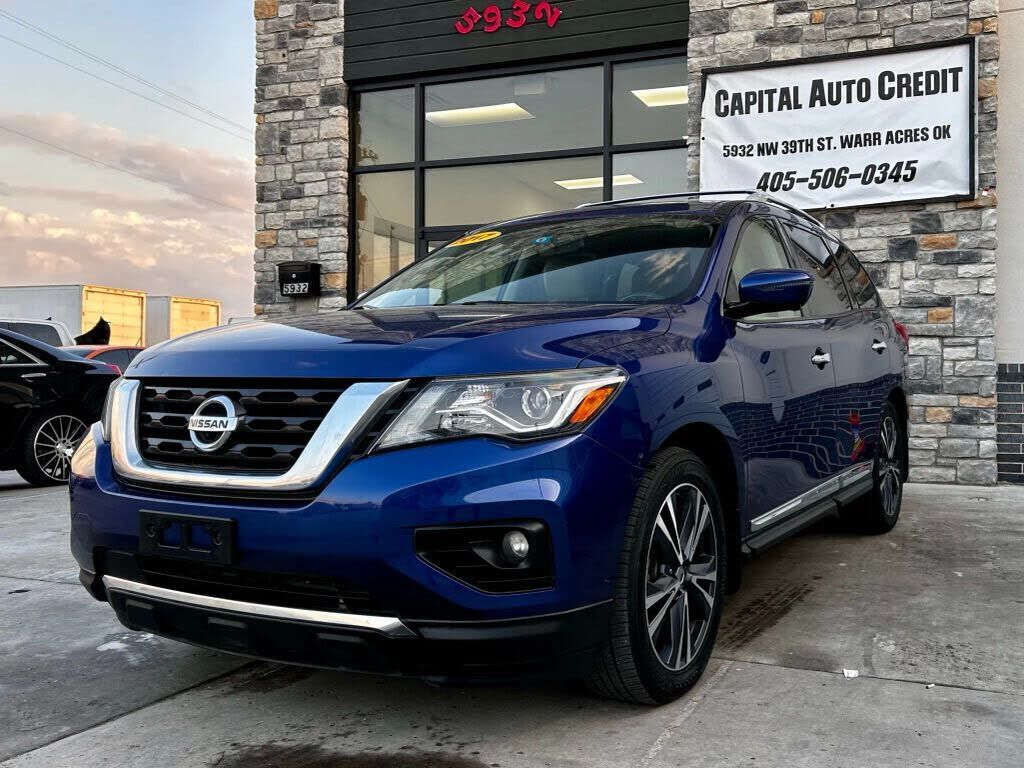 2017 NISSAN Pathfinder