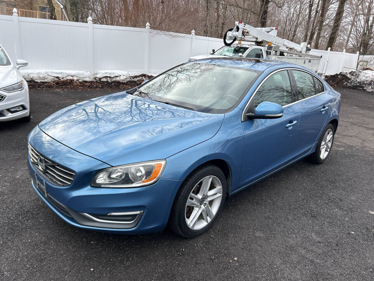 2014 VOLVO S60