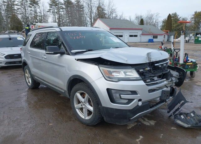 2017 FORD Explorer