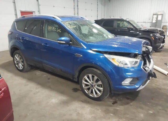 2017 FORD Escape
