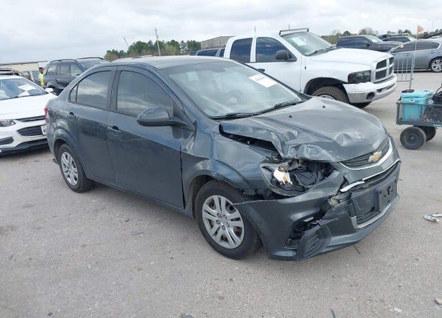 2017 CHEVROLET Sonic