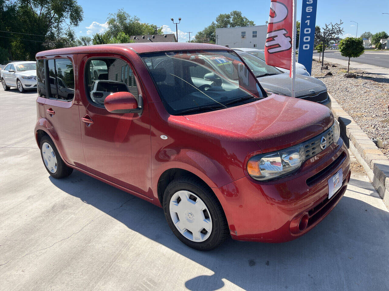 2014 NISSAN Cube