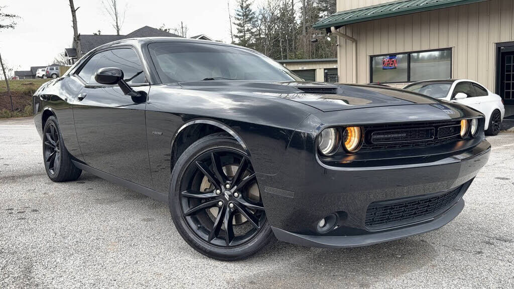 2018 DODGE Challenger