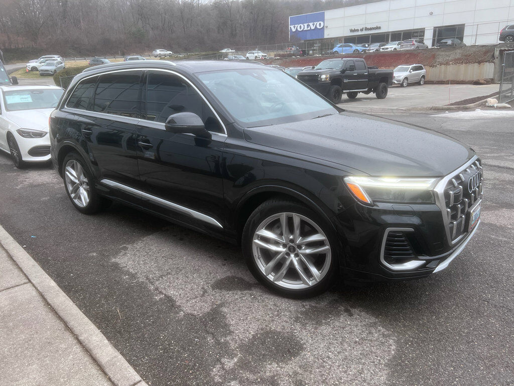 2025 AUDI Q7