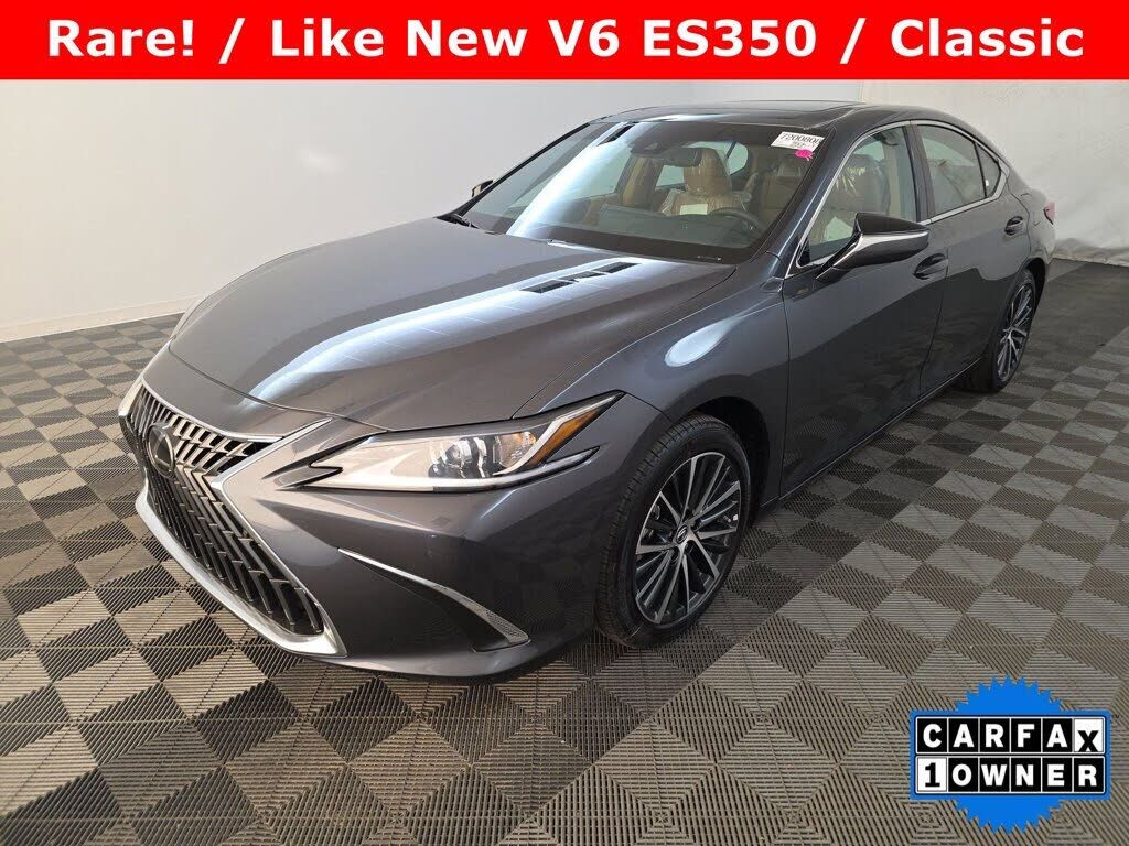 2025 LEXUS ES