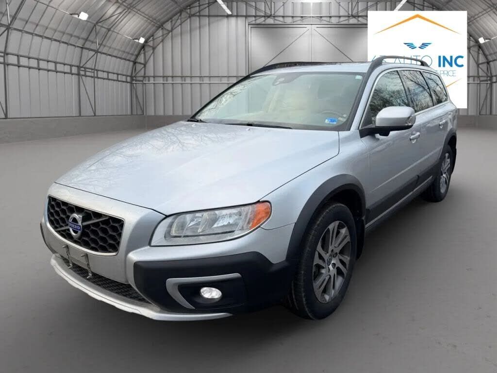 2015 VOLVO XC70