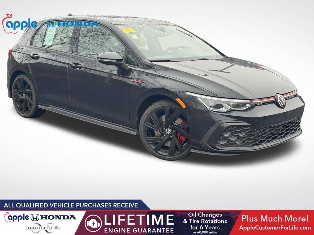 2022 VOLKSWAGEN Golf GTI